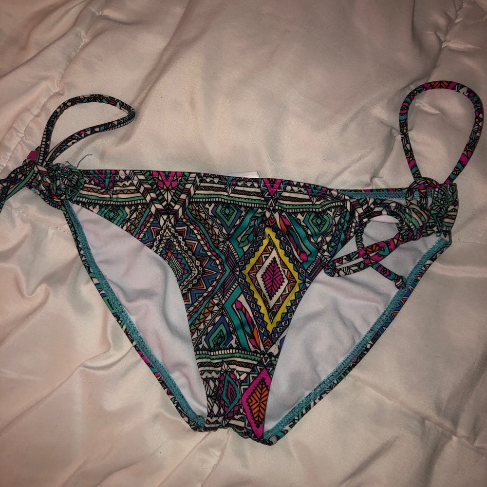 bikini bottoms
